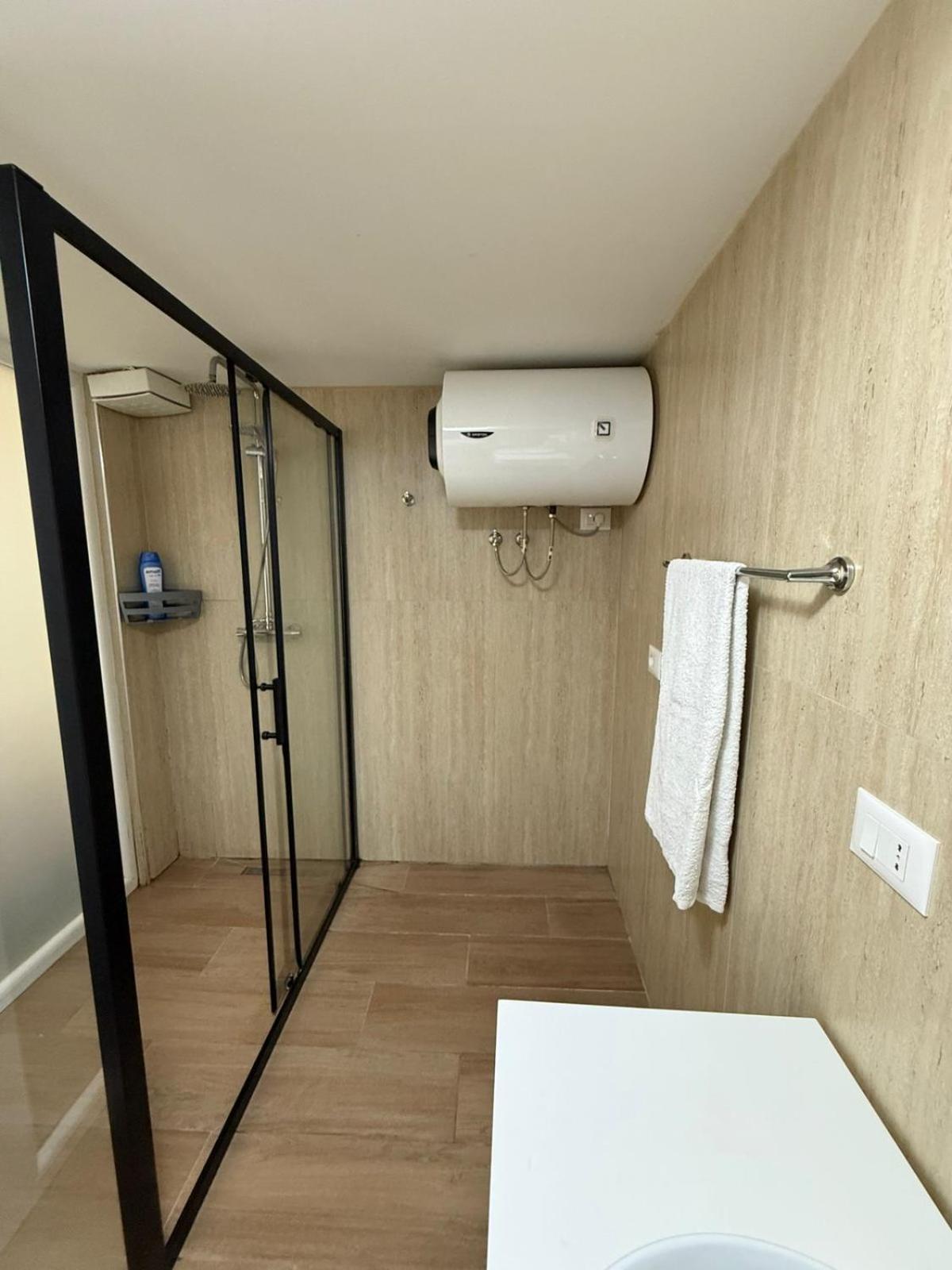 Auto Tana Guest House Tirana Exterior photo