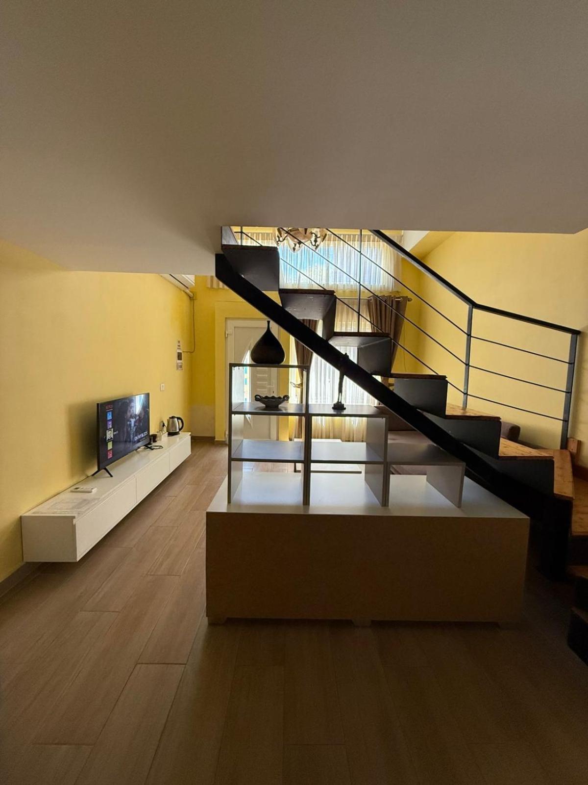 Auto Tana Guest House Tirana Exterior photo